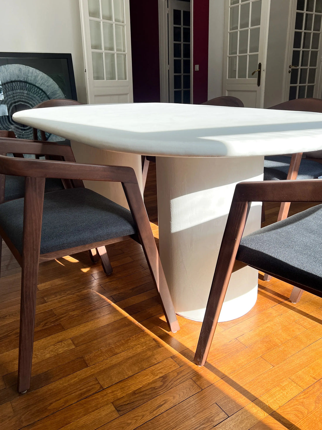 Ovella - Table ovale salle-à-manger en MORTEX® The Concrete Table Co.