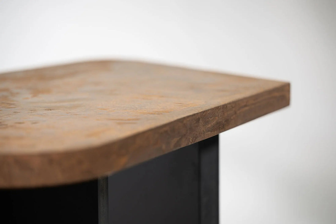 Table basse en béton ciré MORTEX® Rusty - The Concrete Table Co.