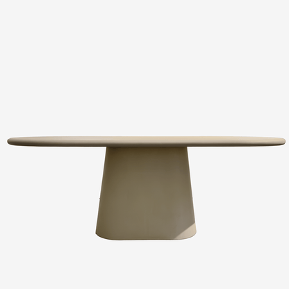 Table à manger Lisa en Mortex® avec plateau ovale et pied central conique